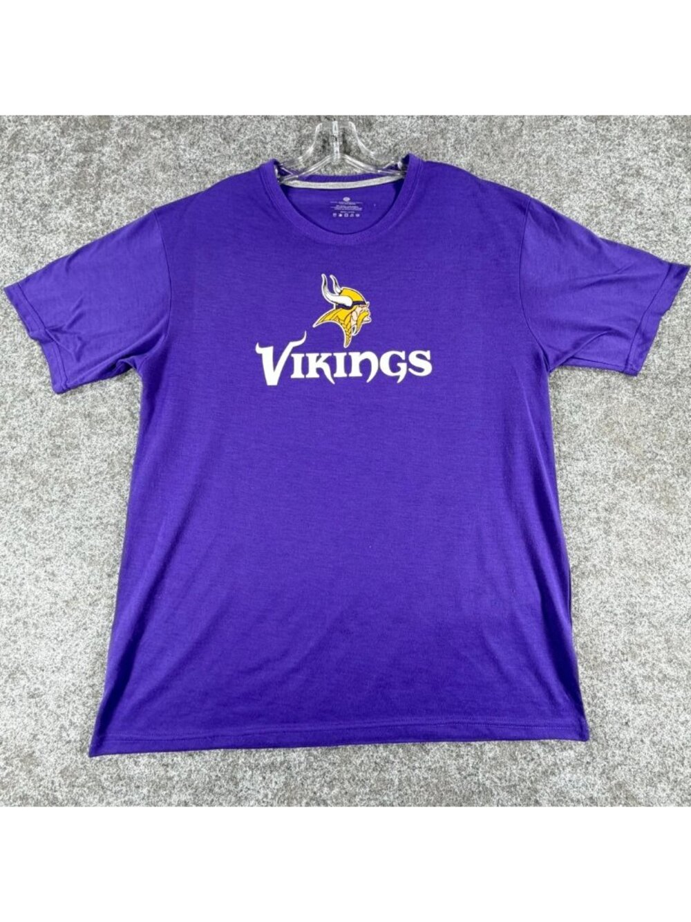 NFL Minnesota Vikings #19‎ Adam Thielen T-Shirt Mens L Purple Short Sleeve